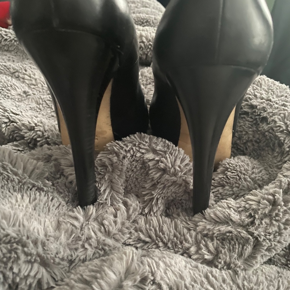 Fendi Platform Pump - image 2